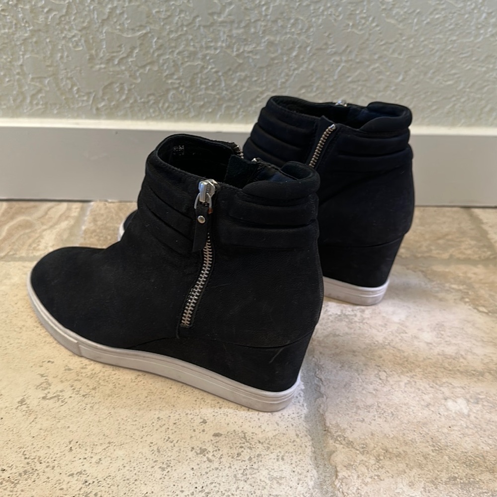 L. Paolo wedge boots size 8 1/2 - like new!